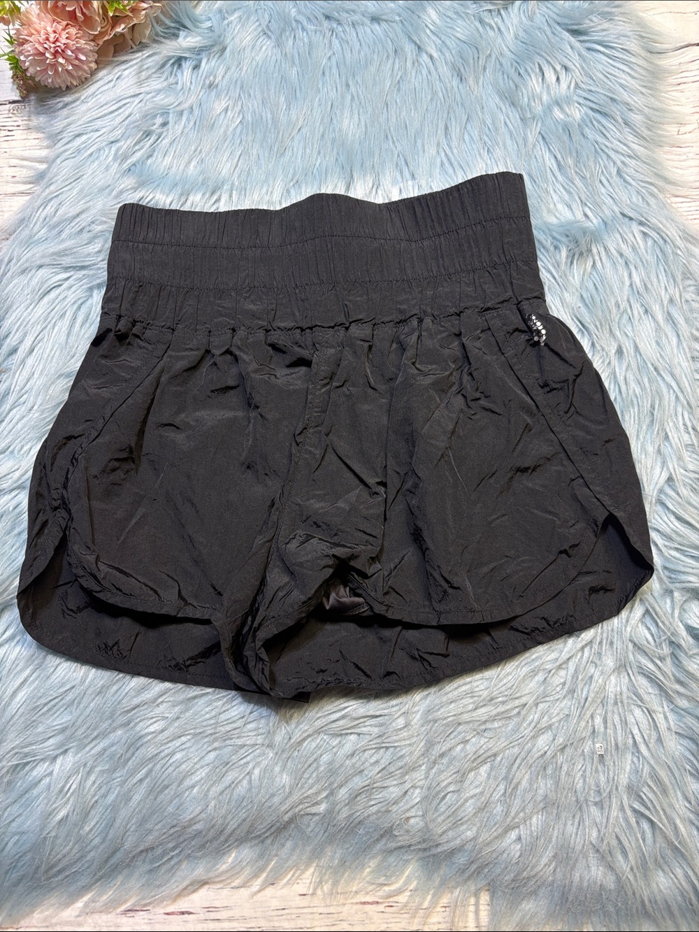 Free People Movement Black The Way Home Shorts sz M